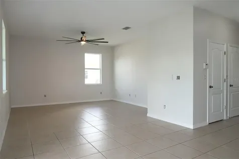 556 19th Street NW Ruskin FL 33570