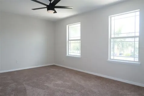 556 19th Street NW Ruskin FL 33570