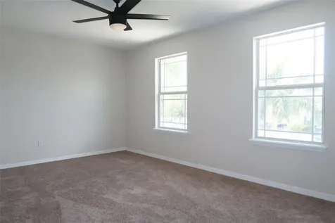 556 19th Street NW Ruskin FL 33570