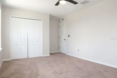 556 19th Street NW Ruskin FL 33570