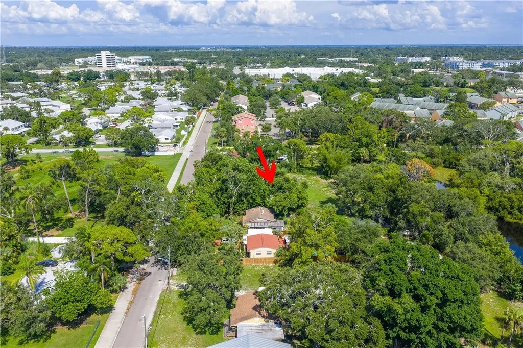 4026 34th Avenue S St Petersburg FL 33711
