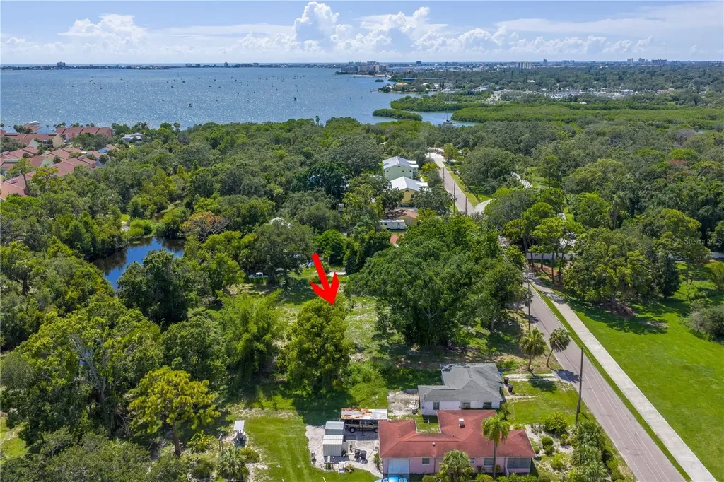 4026 34th Avenue S St Petersburg FL 33711