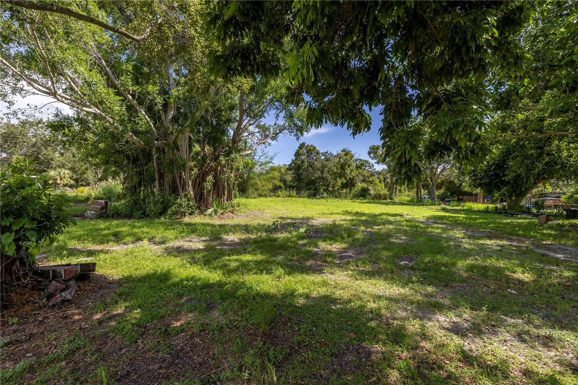 4026 34th Avenue S St Petersburg FL 33711