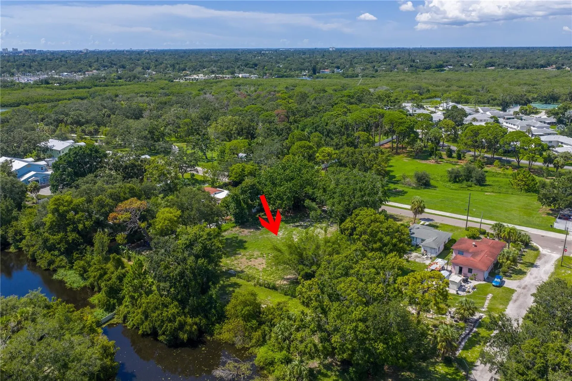 4026 34th Avenue S St Petersburg FL 33711