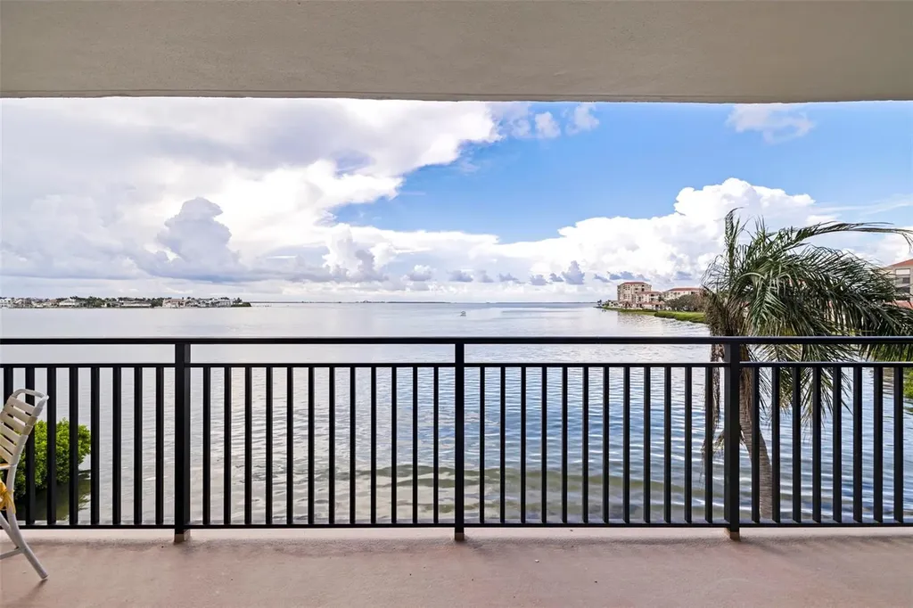 5700 Escondida Boulevard S St Petersburg FL 33715