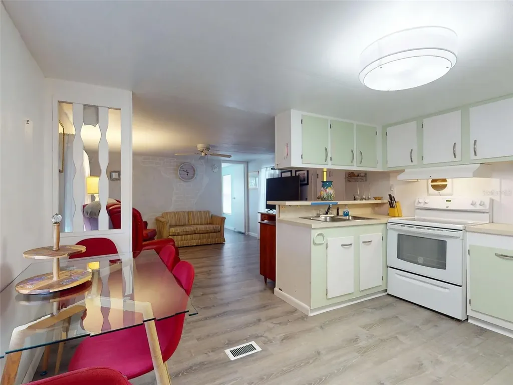 2201 S Ridgewood Avenue Edgewater FL 32141