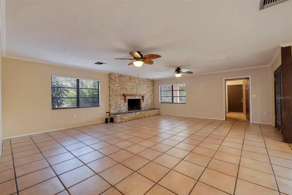 9510 36th Avenue E Palmetto FL 34221