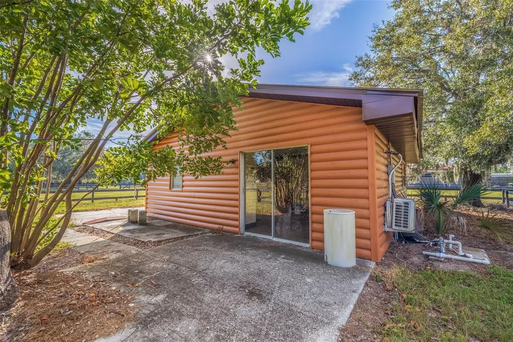 9510 36th Avenue E Palmetto FL 34221