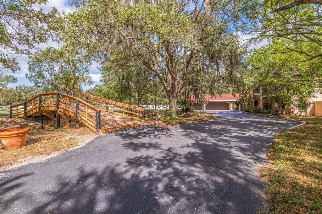 9510 36th Avenue E Palmetto FL 34221