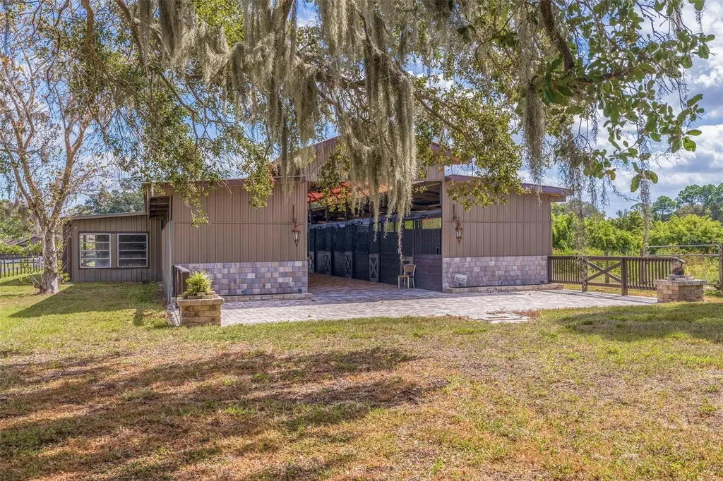 9510 36th Avenue E Palmetto FL 34221