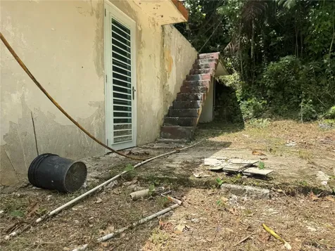 Carr 123 Km 64.5 Bo Caniaco Utuado PR 00641