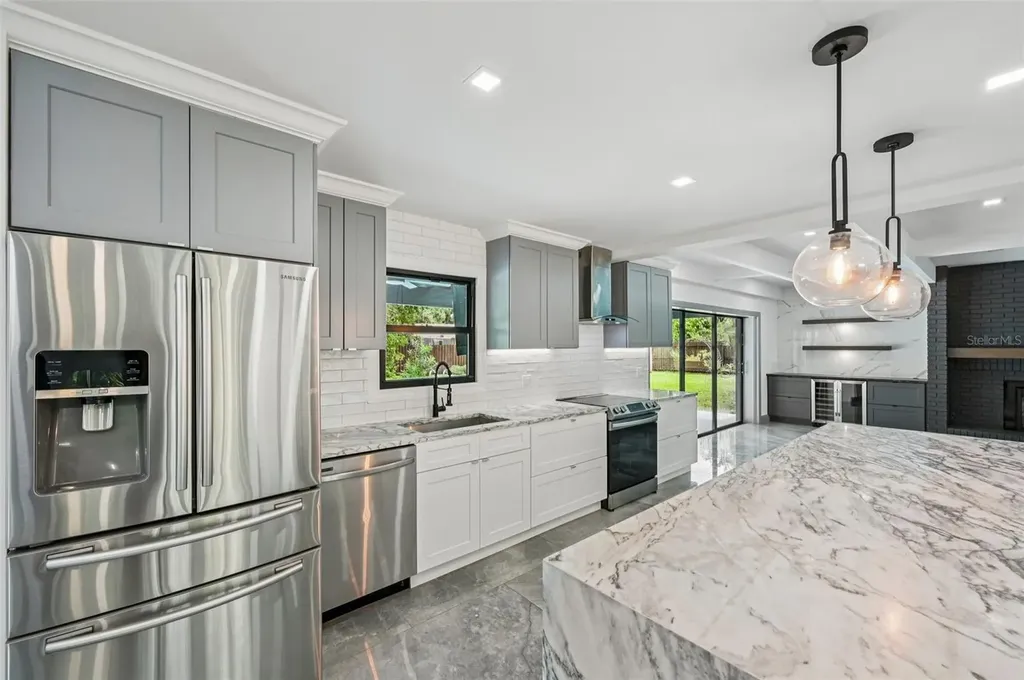 4392 Brandywine Drive Sarasota FL 34241