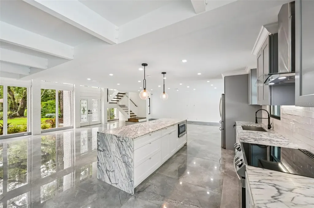 4392 Brandywine Drive Sarasota FL 34241