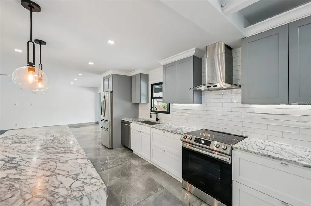 4392 Brandywine Drive Sarasota FL 34241