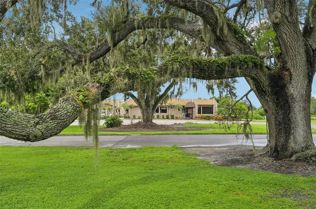 4392 Brandywine Drive Sarasota FL 34241