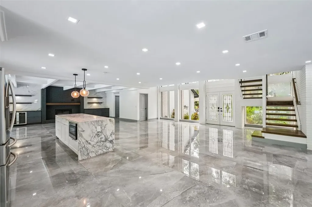 4392 Brandywine Drive Sarasota FL 34241