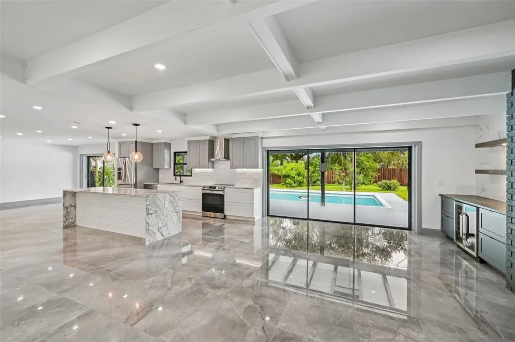 4392 Brandywine Drive Sarasota FL 34241