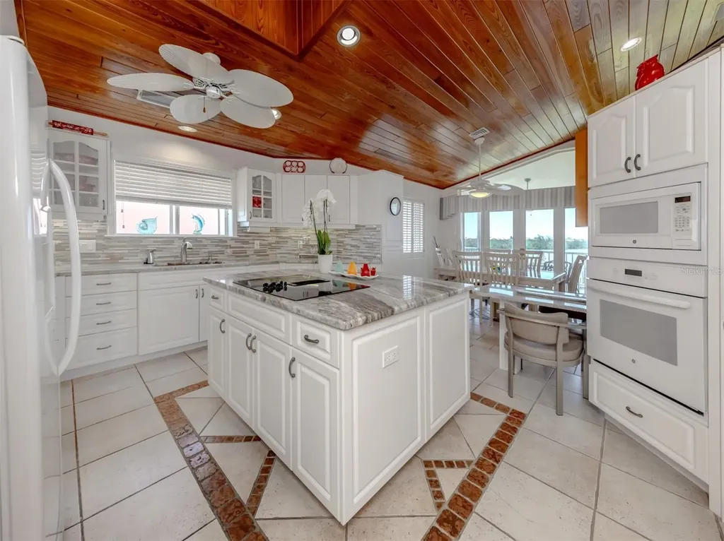 1400 Beach Road Englewood FL 34223