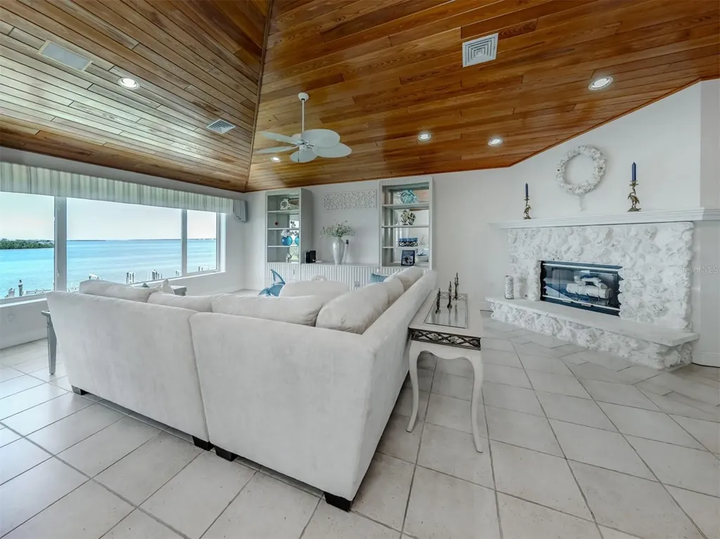 1400 Beach Road Englewood FL 34223