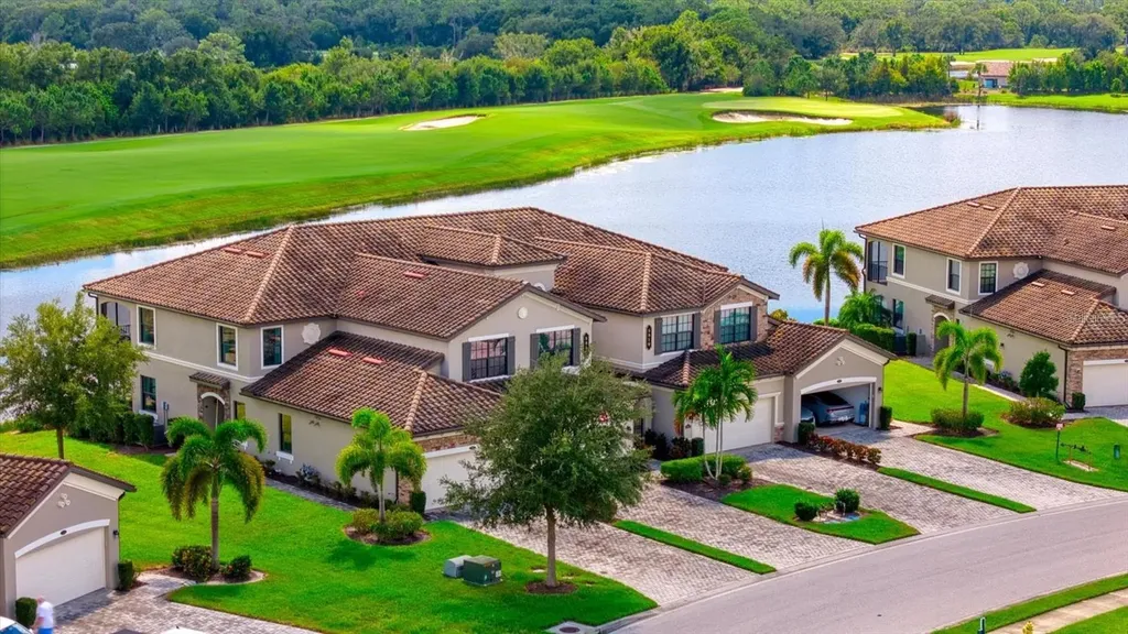 5819 Wake Forest Run Bradenton FL 34211