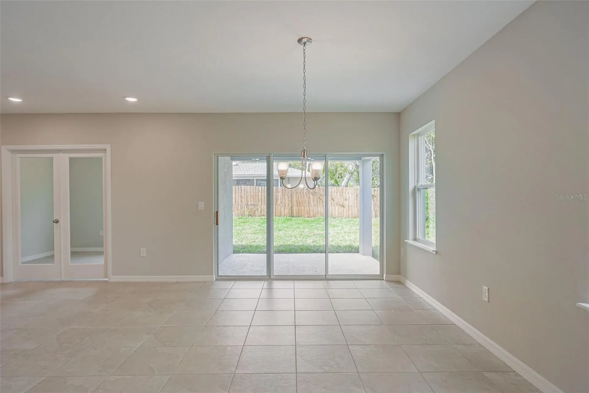 12899 Stillwater Avenue Astatula FL 34705