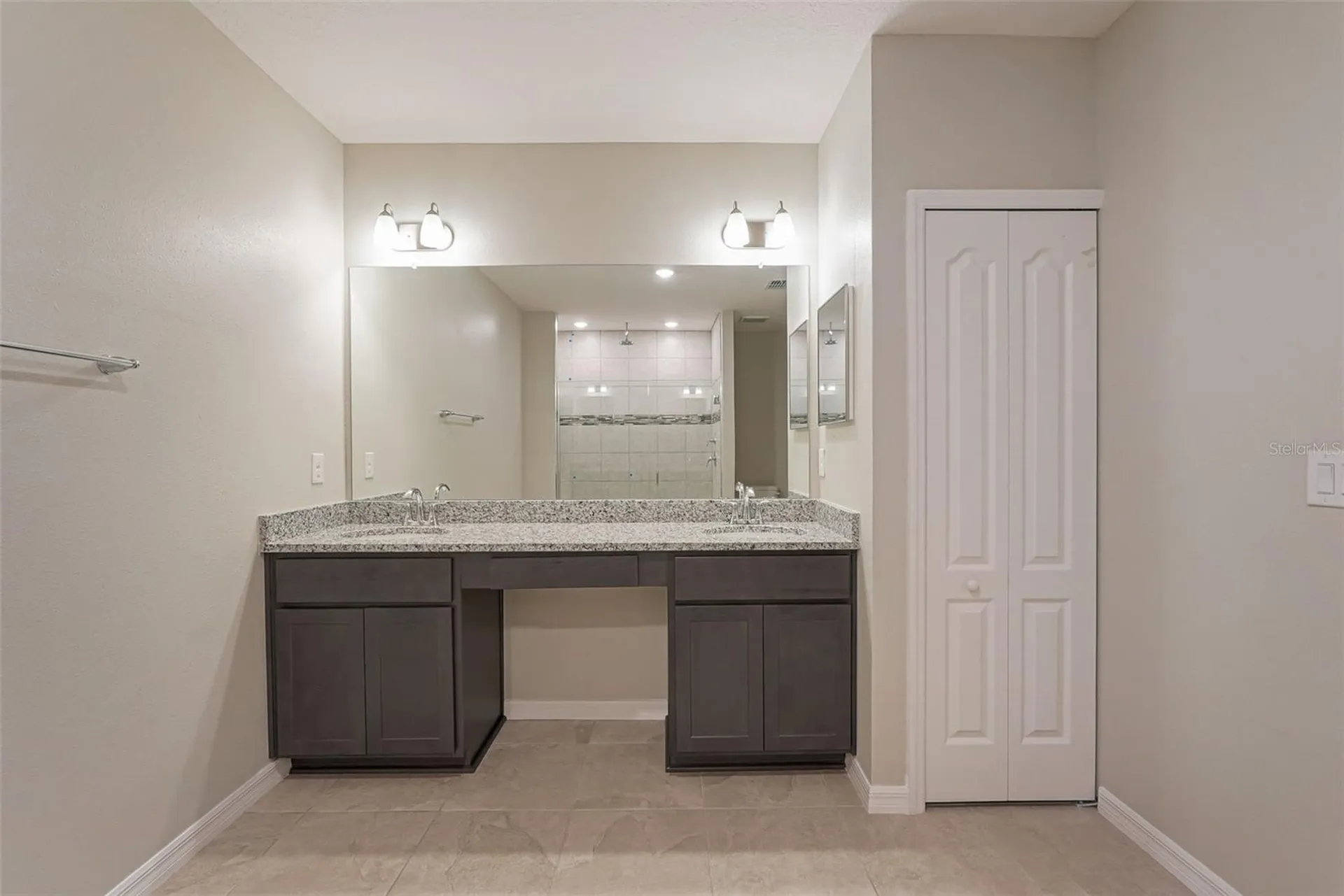 12899 Stillwater Avenue Astatula FL 34705