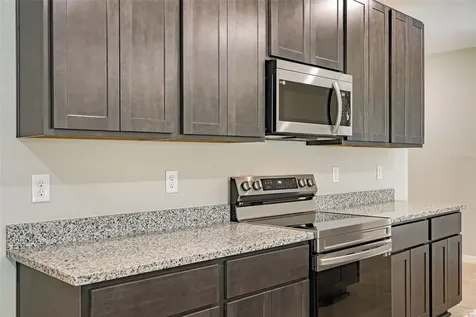 12899 Stillwater Avenue Astatula FL 34705