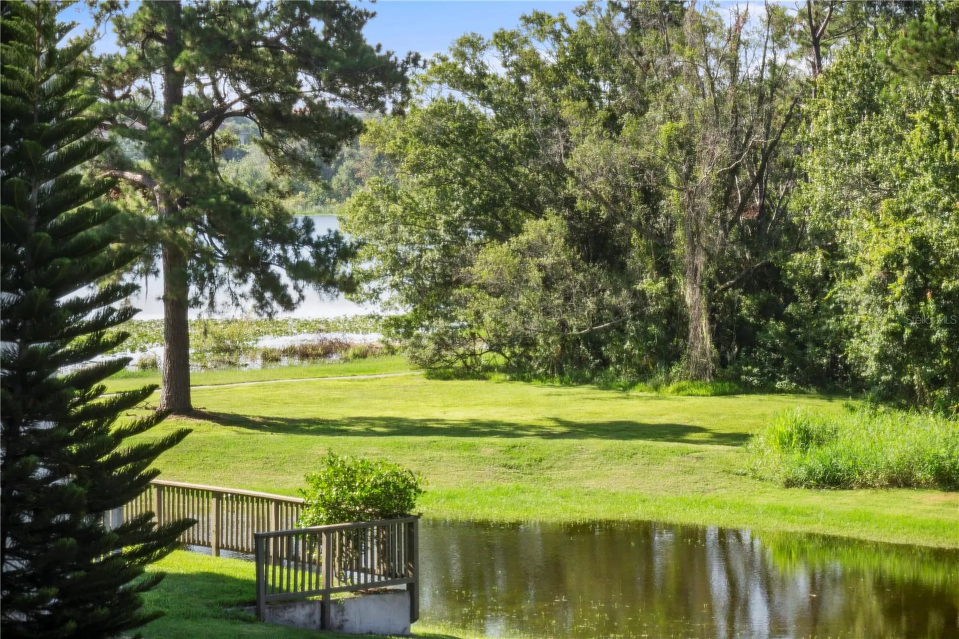 1054 Lotus Cove Court Altamonte Springs FL 32714