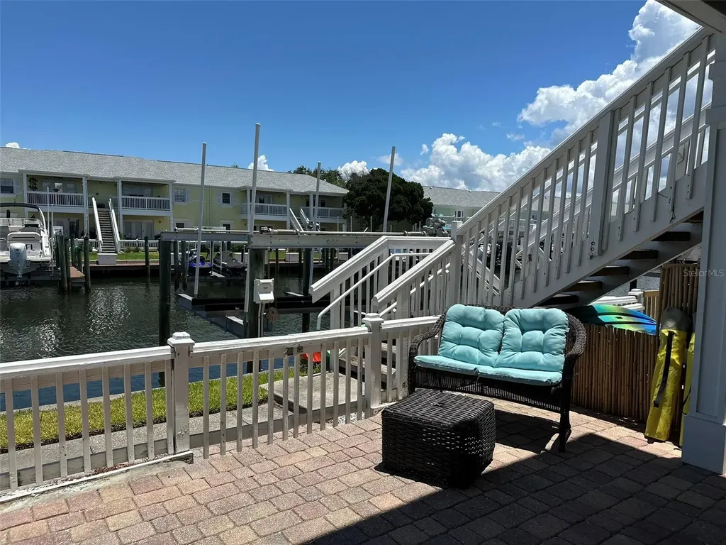 5006 Starfish Drive SE St Petersburg FL 33705