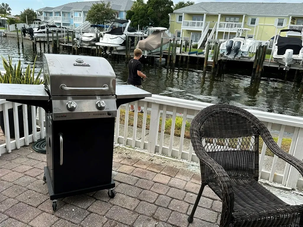 5006 Starfish Drive SE St Petersburg FL 33705