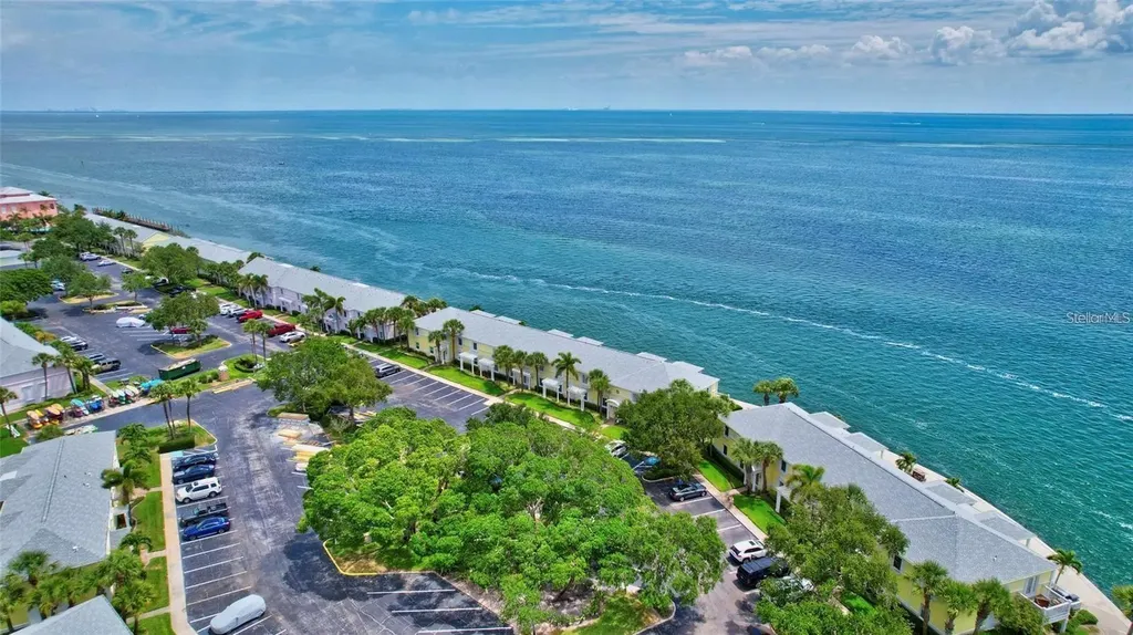 5006 Starfish Drive SE St Petersburg FL 33705