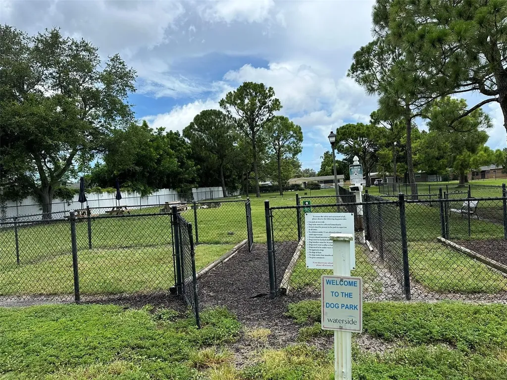 5006 Starfish Drive SE St Petersburg FL 33705