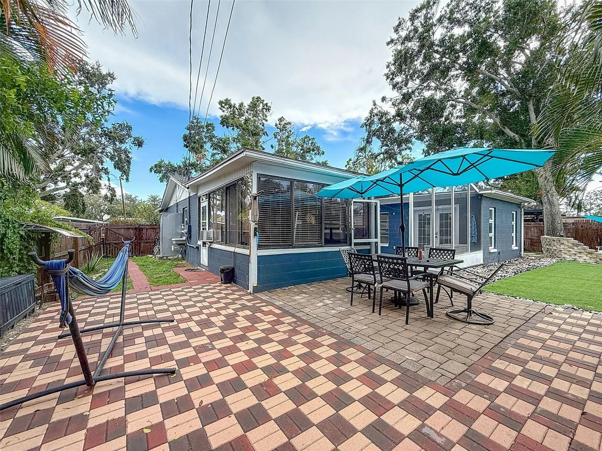 1859 Oklahoma Avenue NE St Petersburg FL 33703