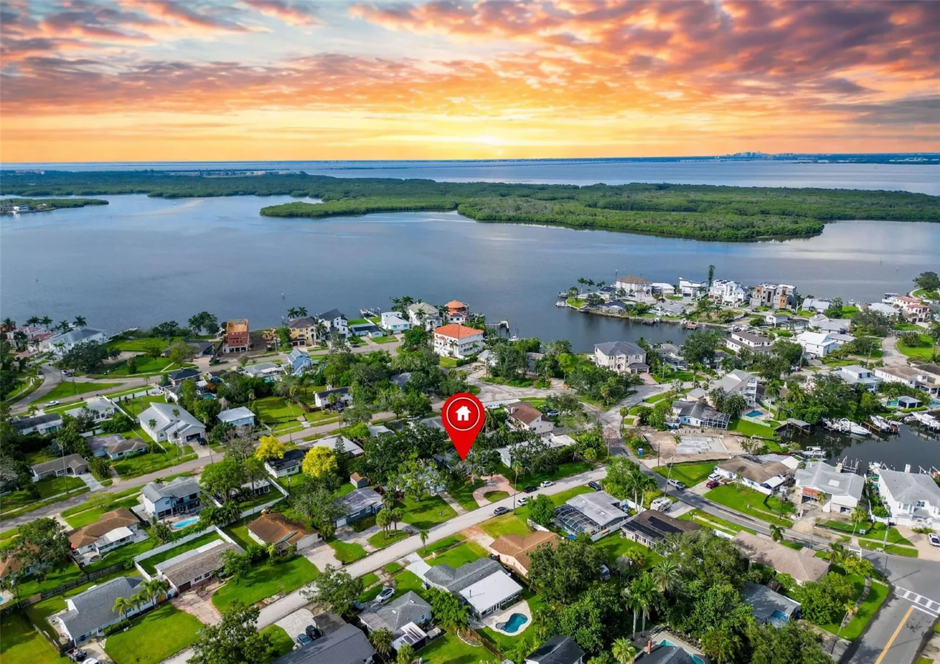 1859 Oklahoma Avenue NE St Petersburg FL 33703