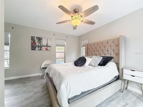 1859 Oklahoma Avenue NE St Petersburg FL 33703