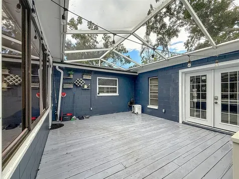 1859 Oklahoma Avenue NE St Petersburg FL 33703