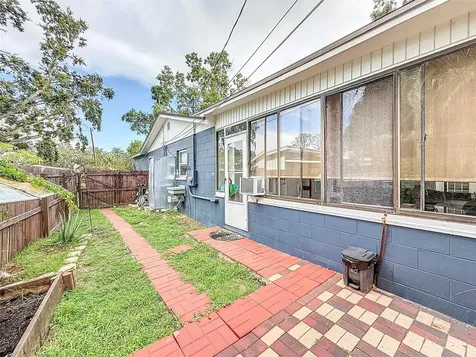 1859 Oklahoma Avenue NE St Petersburg FL 33703