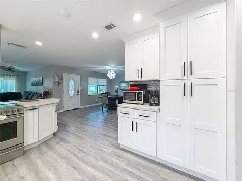 1859 Oklahoma Avenue NE St Petersburg FL 33703