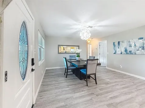 1859 Oklahoma Avenue NE St Petersburg FL 33703