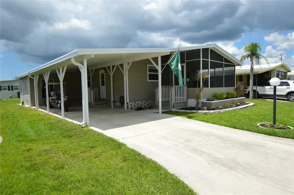 140 Rarotonga Road North Port FL 34287