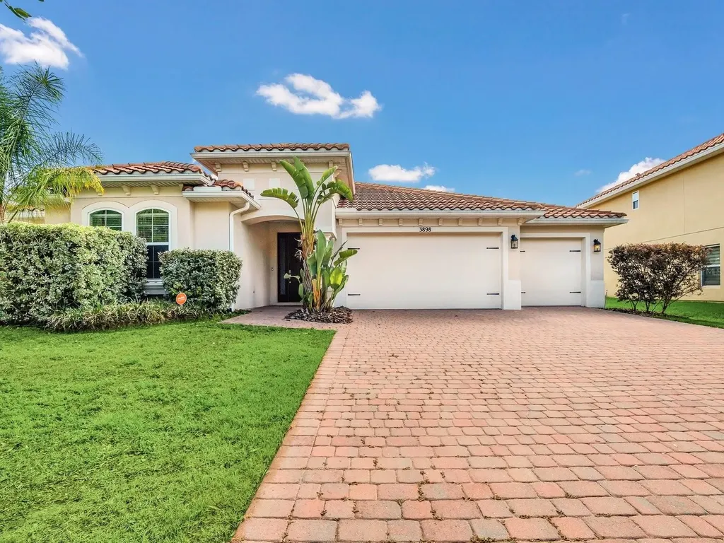 3898 Bowfin Trail Kissimmee FL 34746