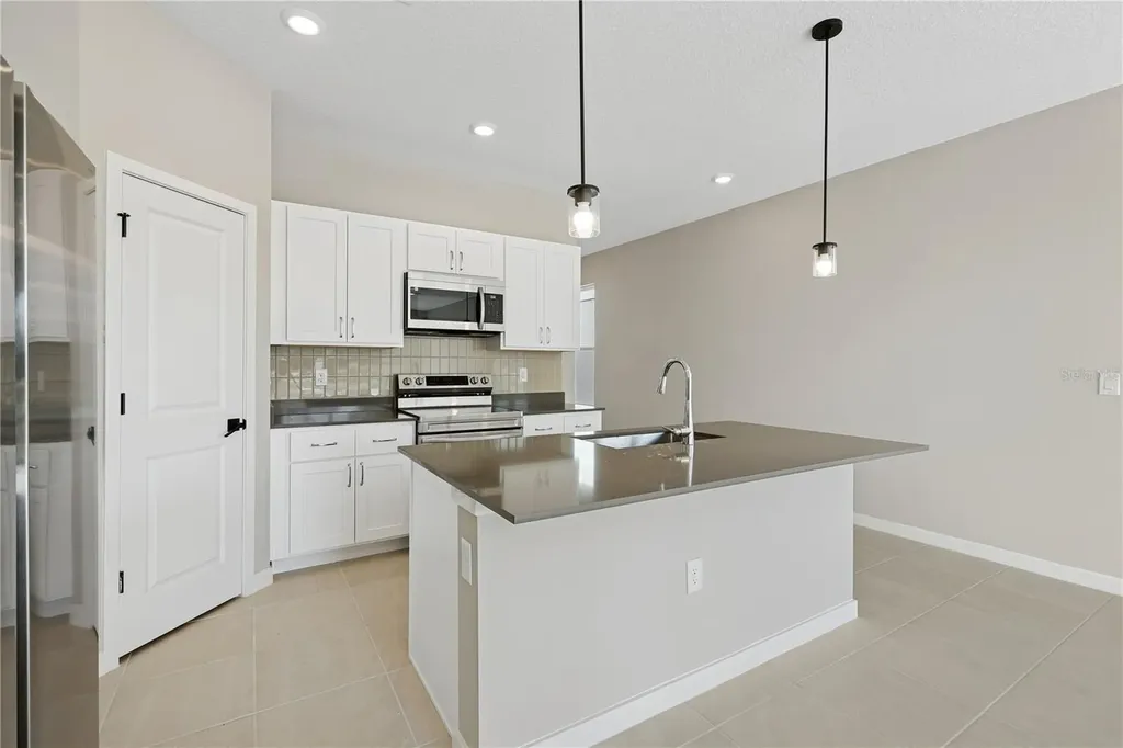 4532 NW 37th Street Road Ocala FL 34482