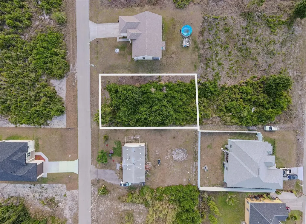 2612 24th Street SW Lehigh Acres FL 33976