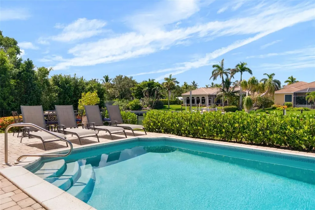 396 Bob White Drive Sarasota FL 34236