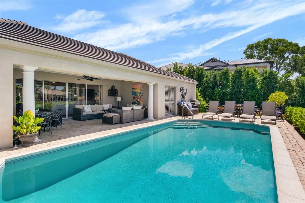 396 Bob White Drive Sarasota FL 34236