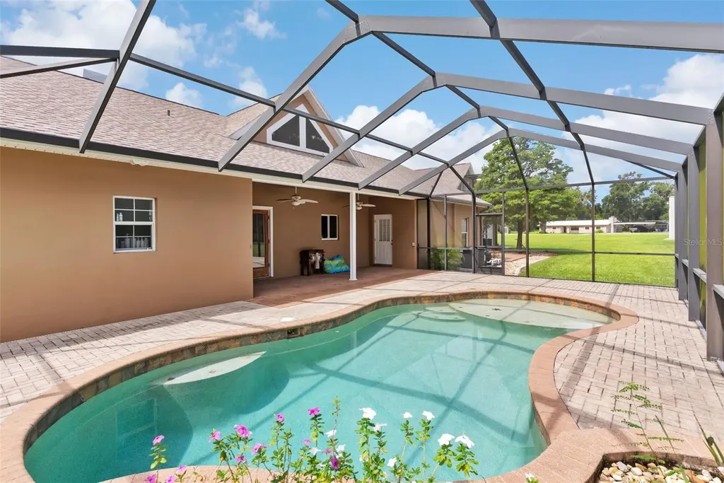 12136 Mcintosh Road Thonotosassa FL 33592
