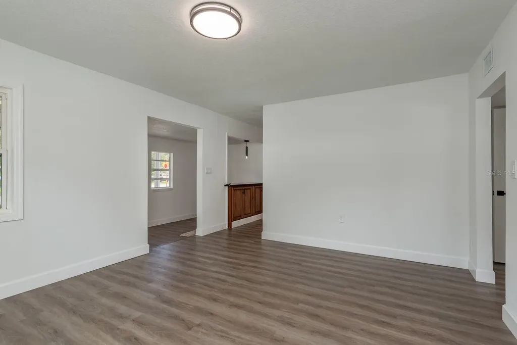 130 Melody Lane Largo FL 33771