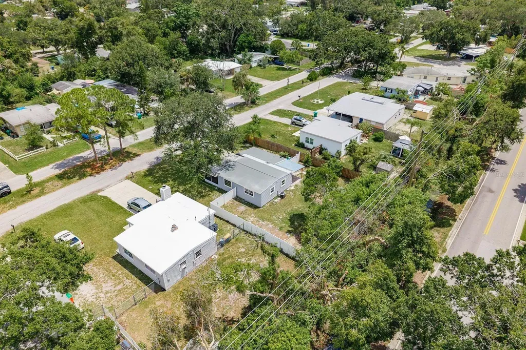 130 Melody Lane Largo FL 33771