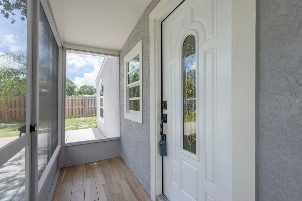130 Melody Lane Largo FL 33771