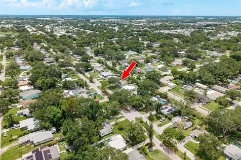 130 Melody Lane Largo FL 33771